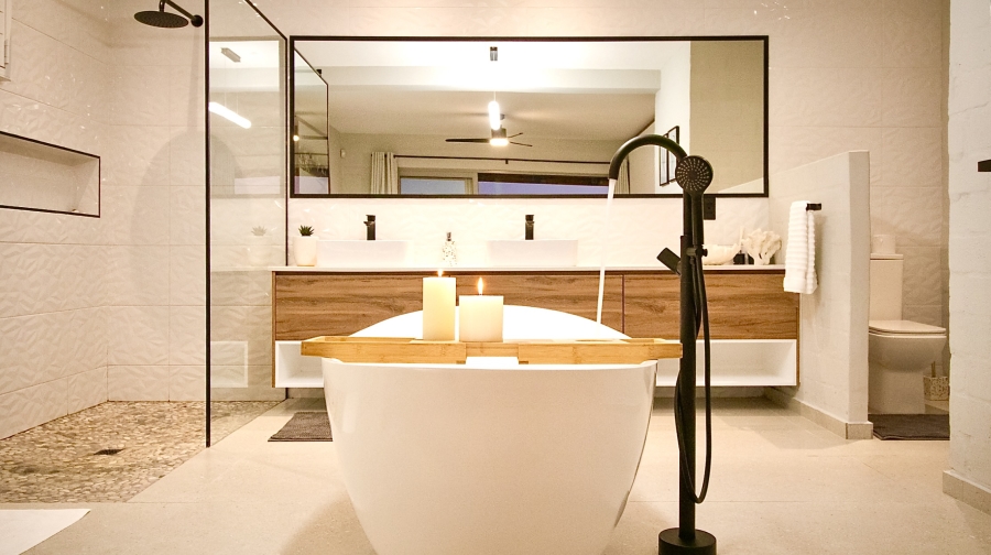 6 Bedroom Property for Sale in Dwarskersbos Western Cape